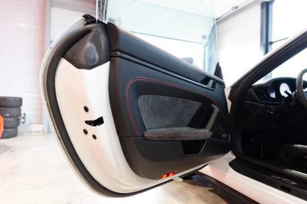 Porsche 992 GT3 4.0 510ch - Lift, ClubSport, Toit Carbone, 90L, PDLS+, XPEL - Immat FR – Image 17
